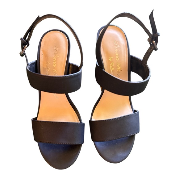 Athena Alexander Black Strap Sandals - Picture 1 of 6